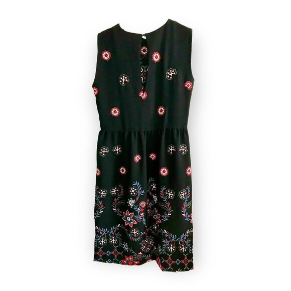 Zara Sleeveless Black Shift Dress with Embroideries,   size M - Picture 2 of 15